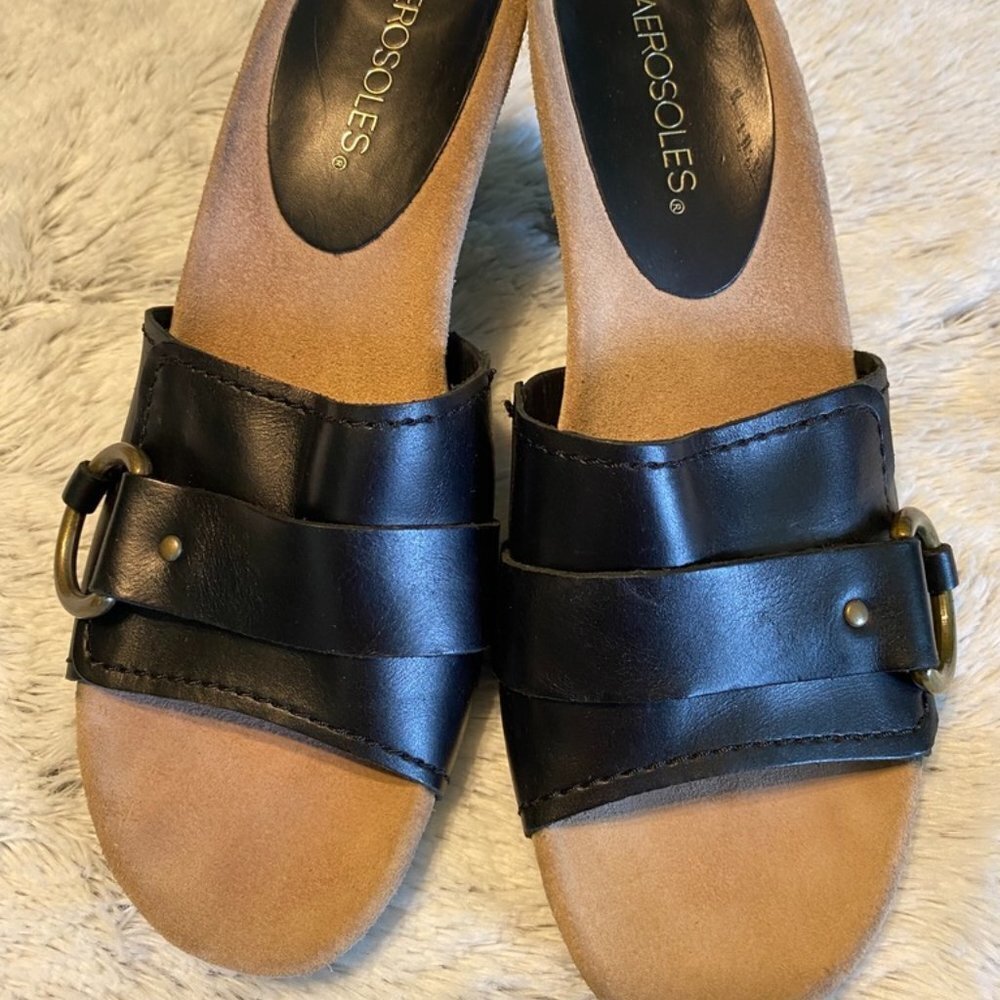 AEROSOLES Black Leather Slide Sandals